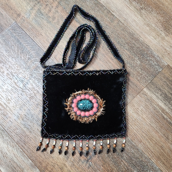 BEAUTIFUL BOHO SILK VELVET BEADED & FEATHERS CROSSBODY PURSE - Picture 8 of 13